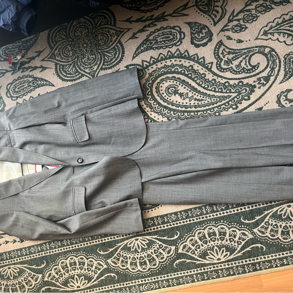 Banana Republic Gray Blazer & Suit Jacket and Pants